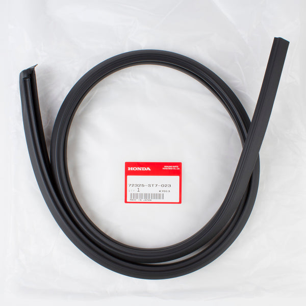 Genuine OEM 94-01 Acura Integra Front Door Seal Right 72325-ST7