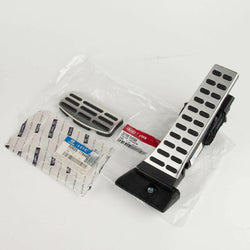 Genuine OEM Kia Gas & Brake Pedal 2009-2012 Cerrato 32825-17060 / 32700-D4300